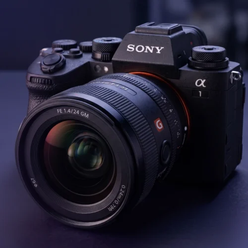 Image for the blog post Shooting 8K for 4K Delivery: The Ultimate Advantage. The image features a Sony camera close-up on a purple gradient background.